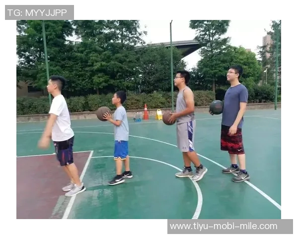 张佳玮点评爱德华兹技术提升背打急停变向对抗能力显著增强 张佳玮点评爱德华兹技术提升背打急停变向对抗能力显著增强