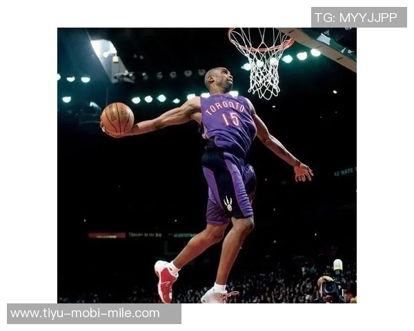 大将军赞卡特运动能力超群许多动作令NBA球员望尘莫及 大将军赞卡特运动能力超群许多动作令NBA球员望尘莫及